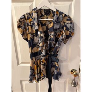 Anthropologie X Anna Sui 100% Silk Navy Floral Wrap Top sz 4 EUC